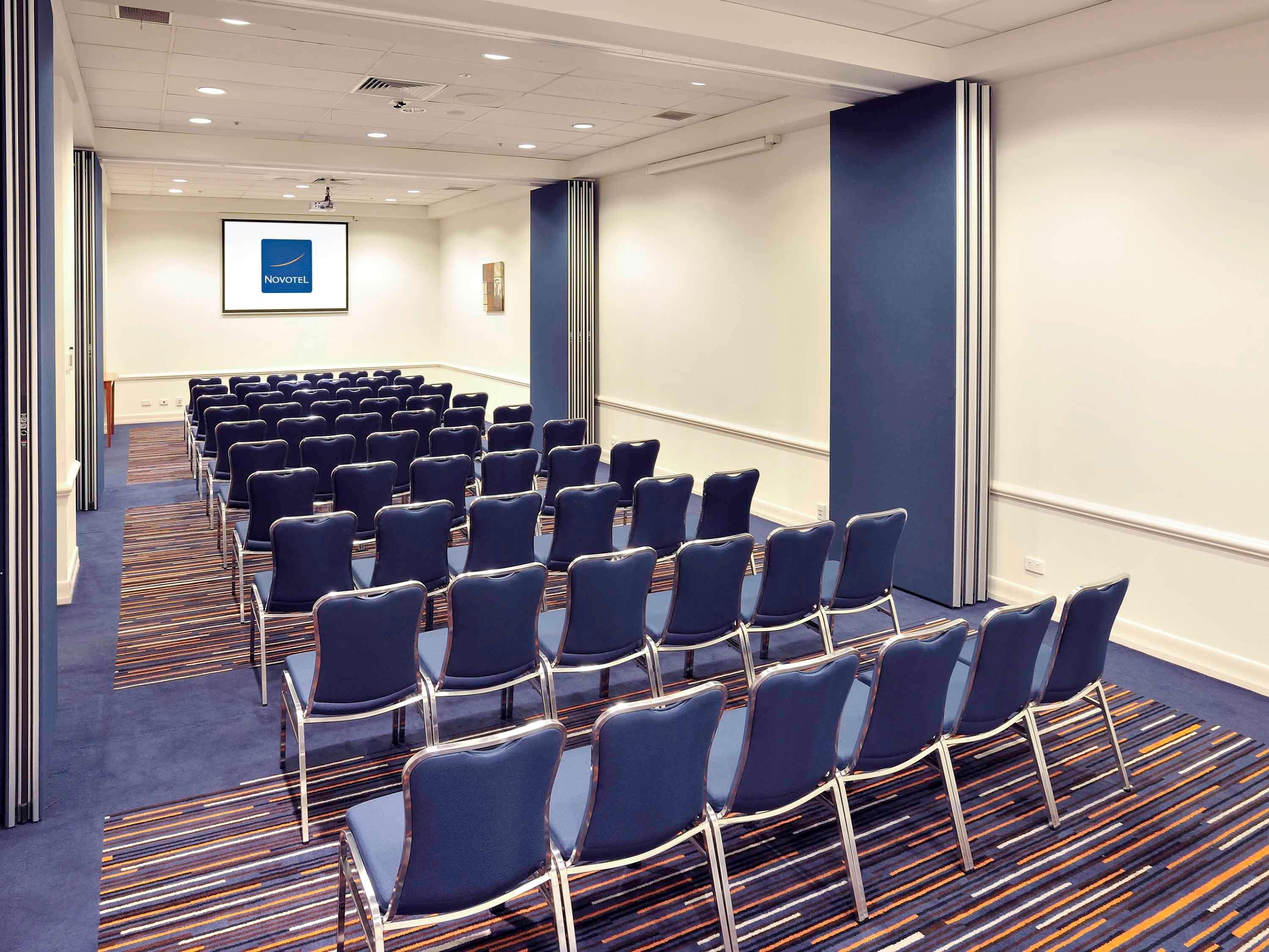Novotel Melbourne Glen Waverley Ngoại thất bức ảnh