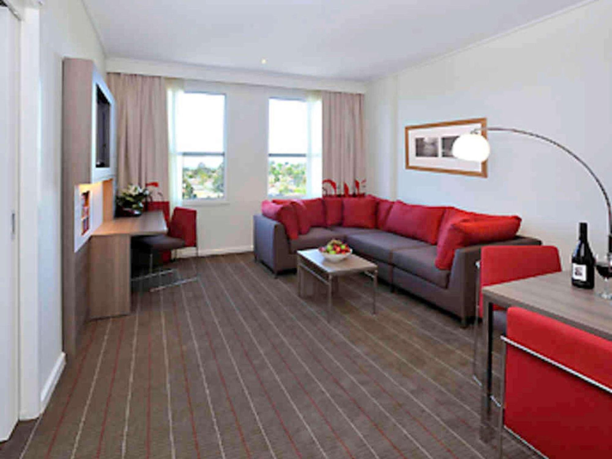 Novotel Melbourne Glen Waverley Ngoại thất bức ảnh