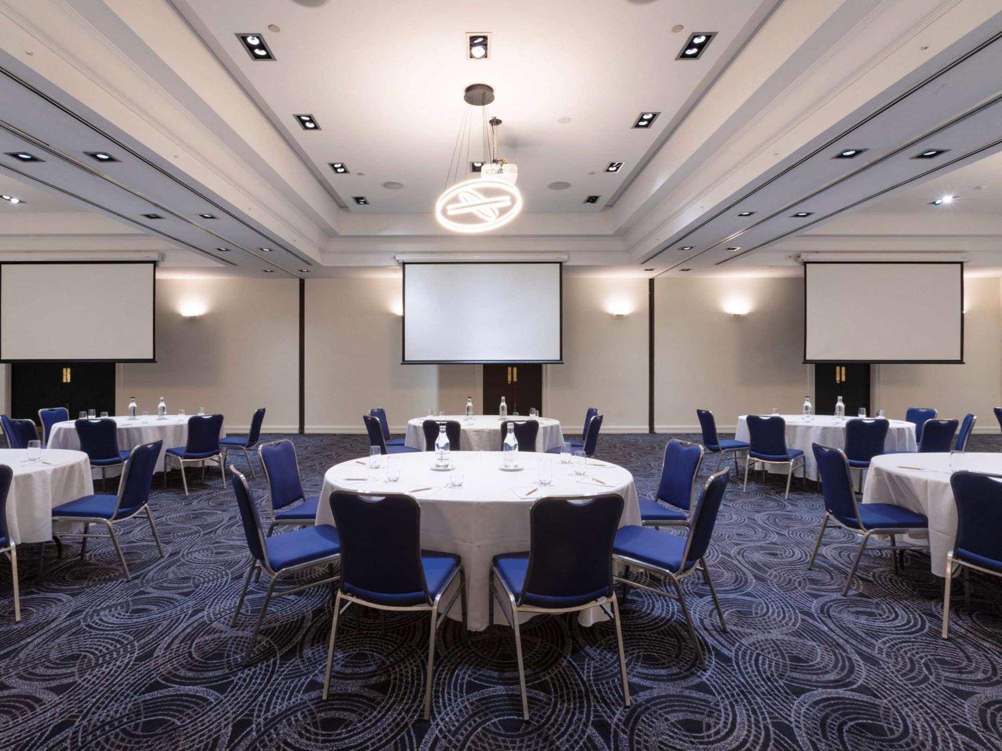 Novotel Melbourne Glen Waverley Ngoại thất bức ảnh