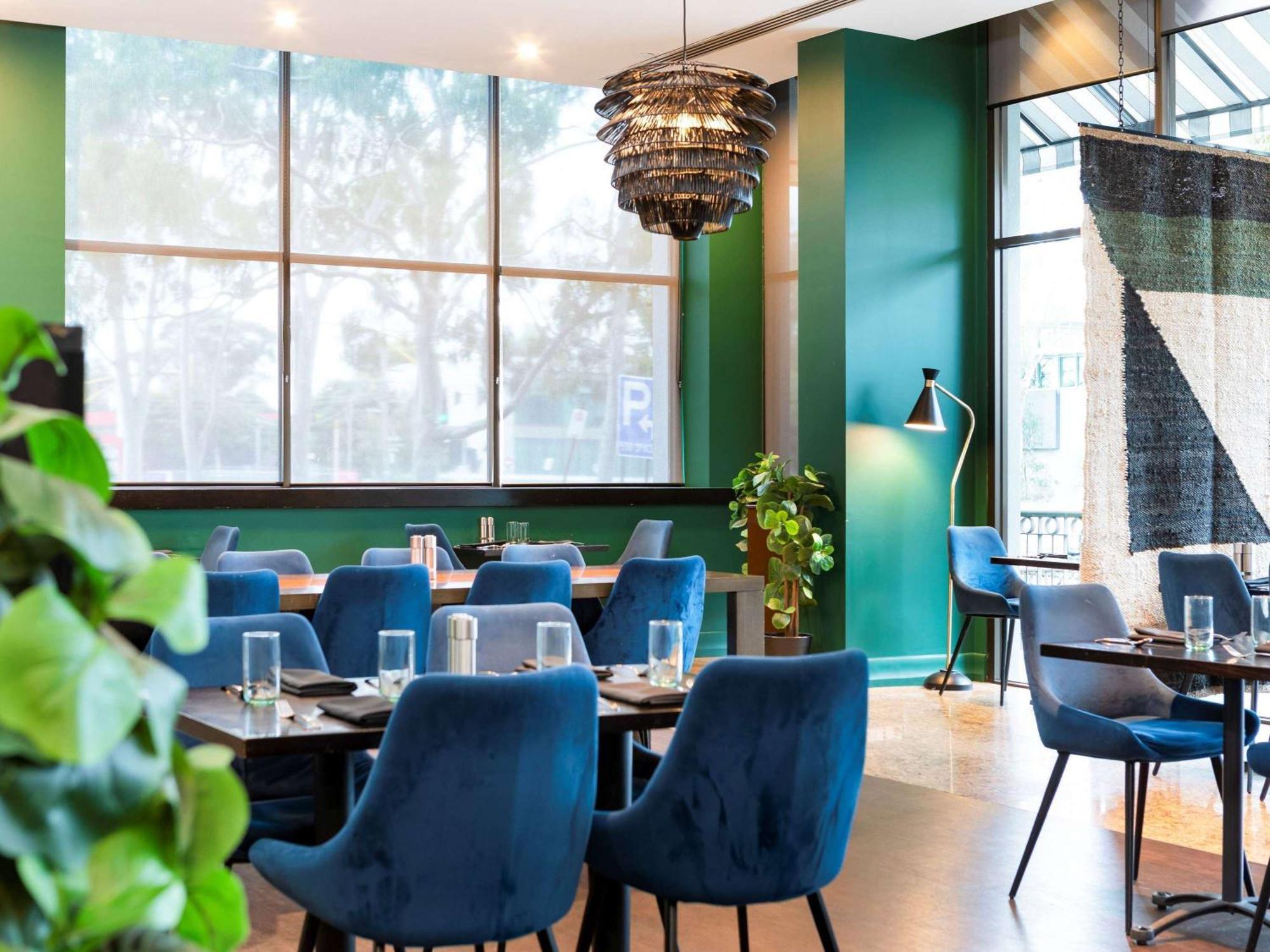Novotel Melbourne Glen Waverley Ngoại thất bức ảnh